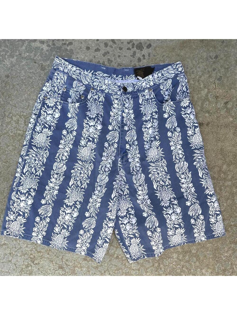 Vintage Eddie Bauer Blue Pinapple Pattern 100% Cotton Shorts Size 36